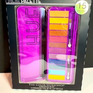 The Color Workshop 12 Eyeshadow Tin Set
